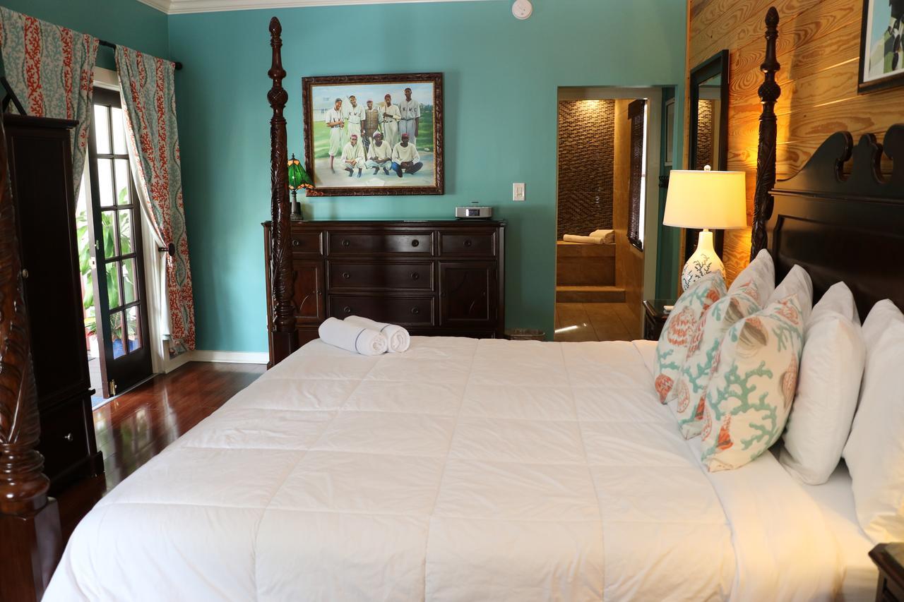 La Te Da - Adult Only, 21 Or Older Hotel